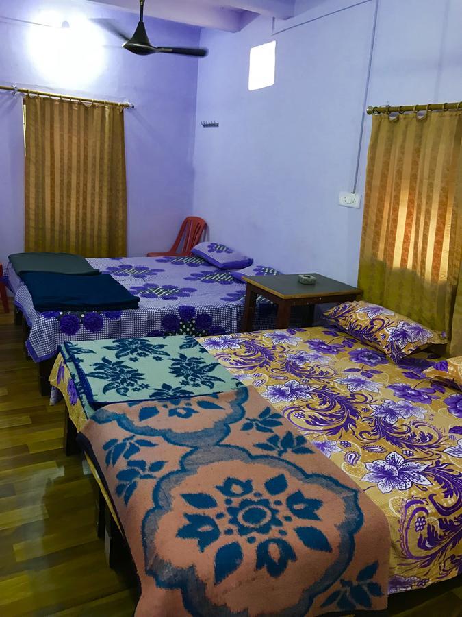 Golden Lodge Waranasi Zewnętrze zdjęcie