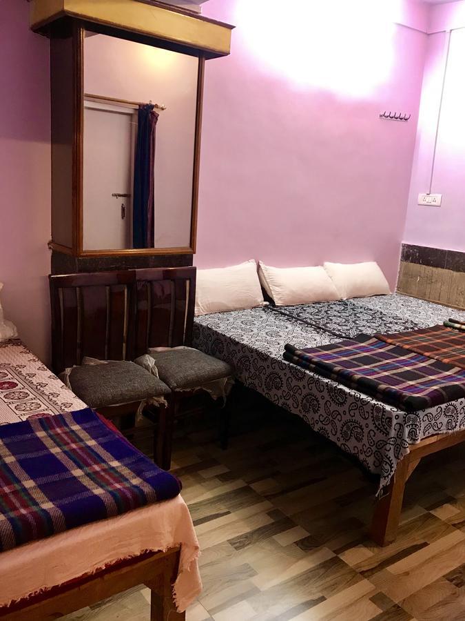 Golden Lodge Waranasi Zewnętrze zdjęcie