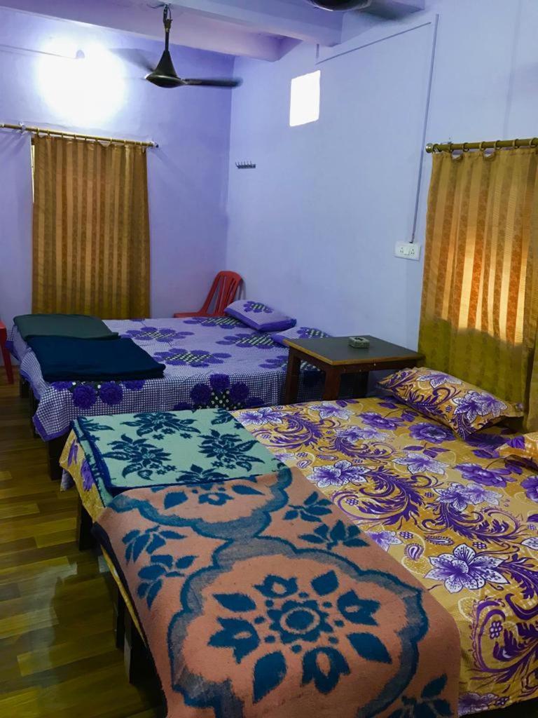 Golden Lodge Waranasi Zewnętrze zdjęcie